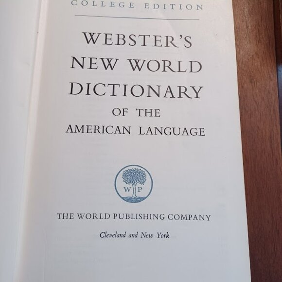 Webster's New World Dictionary Of The American Language College Edition 1957 - Picture 2 of 10